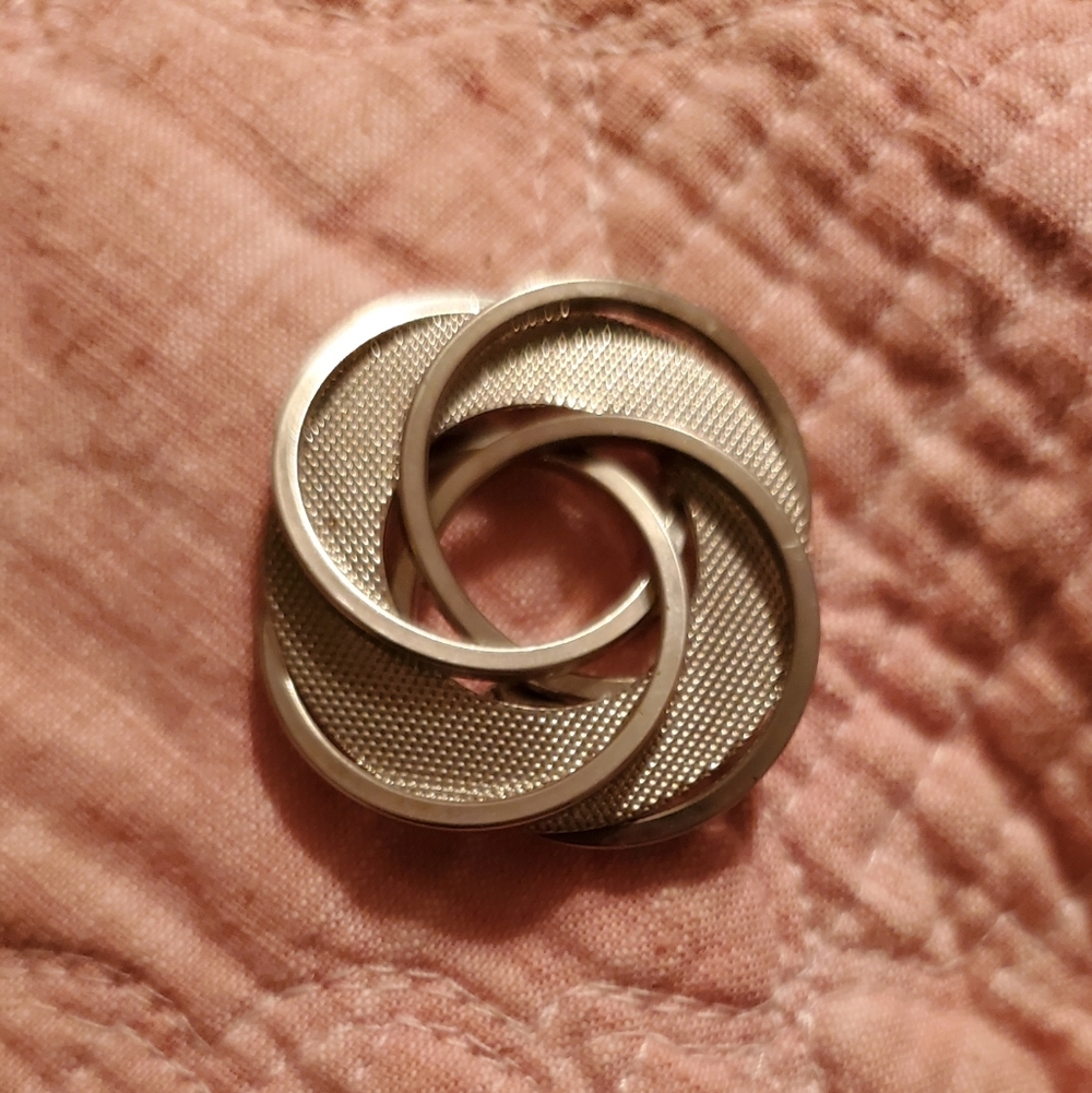 Vintage Silver-Tone Intertwining Circle Brooch